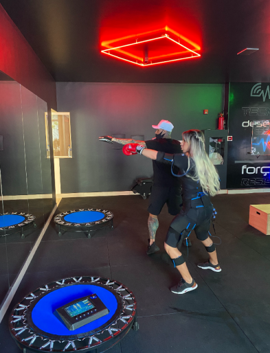 Treino EMS no studio Eletrolife em Itapema